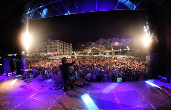 ALBUFEIRA GRAND FINALE 16